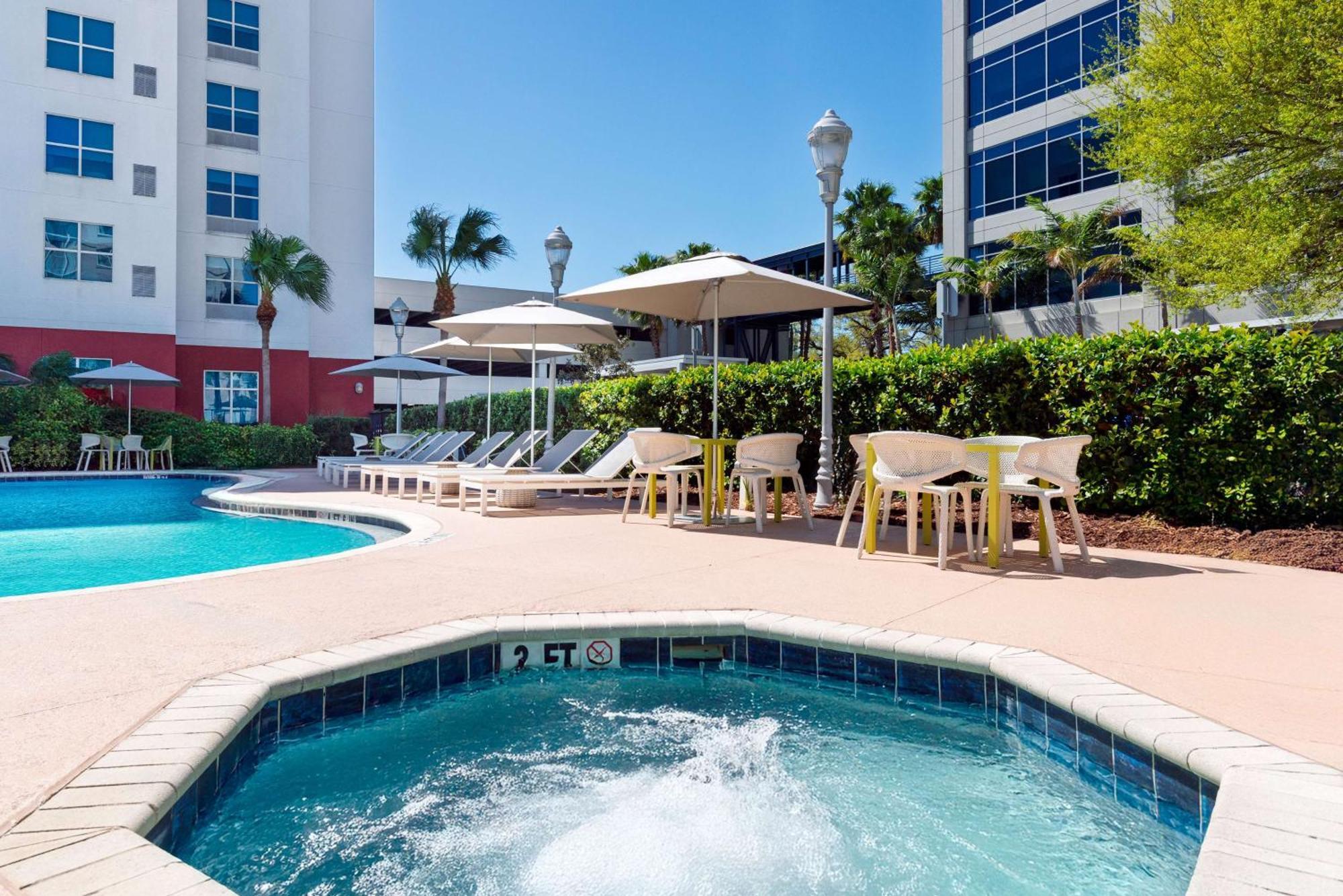 Hilton Garden Inn Tampa Airport/Westshore Eksteriør billede